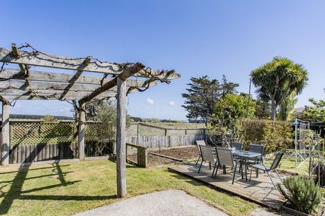 Photo of property in 81 Dunns Avenue, The Pines Beach, 7630