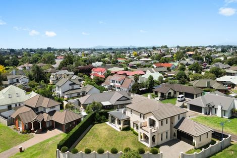 Photo of property in 27 Nielsen Gardens, Rototuna, Hamilton, 3210