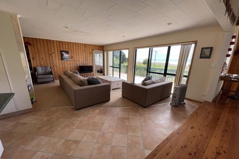 Photo of property in 279 Ohiwa Beach Road, Waiotahe, Opotiki, 3198