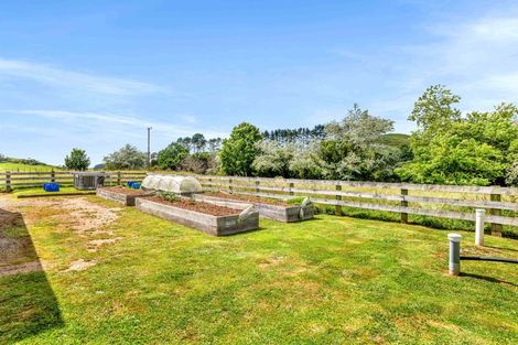 Photo of property in 120 Kaimata Road, Kaimata, Inglewood, 4390