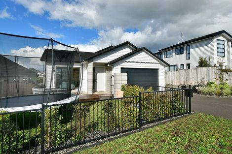 Photo of property in 114 Ormonde Drive, Silverdale, 0932