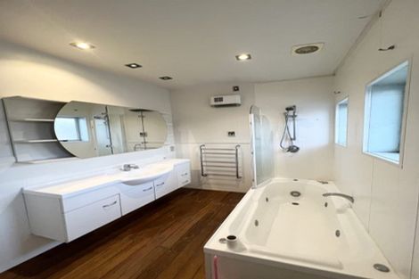 Photo of property in 80 Wharenui Road, Upper Riccarton, Christchurch, 8041