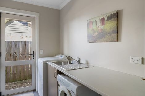 Photo of property in 9 Amokura Crescent, Flagstaff, Hamilton, 3210