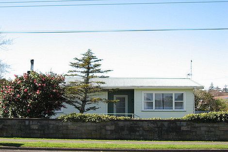 Photo of property in 25 Skerman Street, Marton, 4710