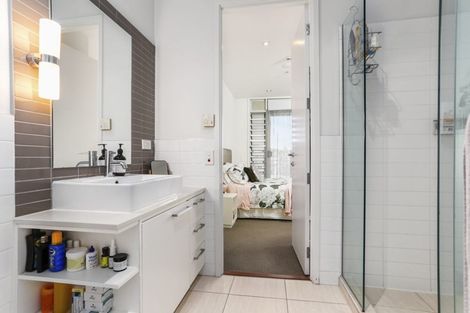 Photo of property in Gc/11 Pakenham Street East, Auckland Central, Auckland, 1010