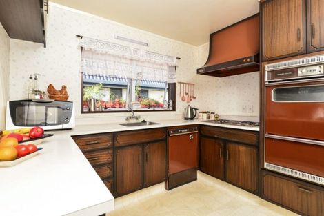 Photo of property in 11 Glen Lynne Avenue, Queenwood, Hamilton, 3210