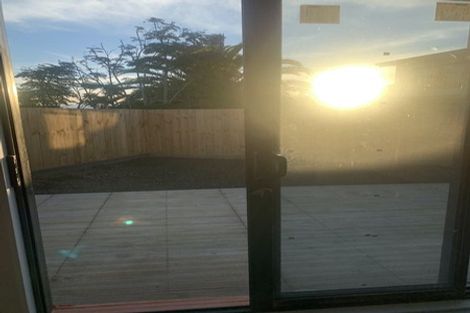 Photo of property in 98 Cardiff Road, Pakuranga, Auckland, 2010