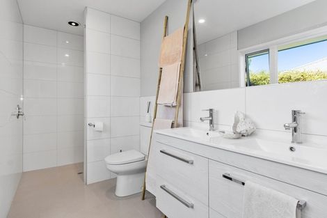 Photo of property in 33 Mervyn Place, Ohauiti, Tauranga, 3112