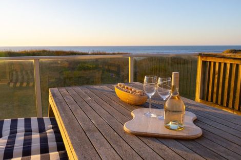 Photo of property in 22a Marine Parade South, Foxton Beach, Foxton, 4815