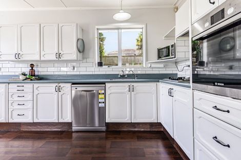 Photo of property in 27 Hinton Avenue, Forest Lake, Hamilton, 3200