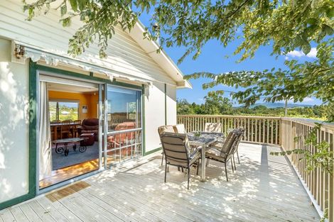 Photo of property in 47 Wallath Road, Westown, New Plymouth, 4310