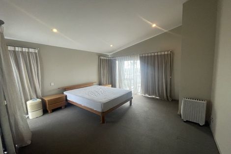 Photo of property in 9 Armstrong Farm Drive, East Tamaki Heights, Auckland, 2016