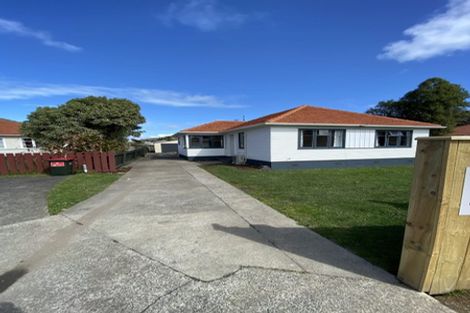 Photo of property in 70 Peat Place, Whanganui, 4500