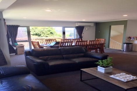 Photo of property in 1/66 Gosford Drive, Botany Downs, Auckland, 2010