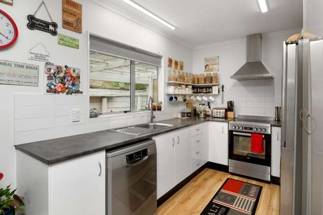 Photo of property in 45 Dorset Street, Picton, 7220