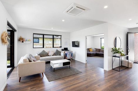 Photo of property in 7 Hyatt Close, Leamington, Cambridge, 3432