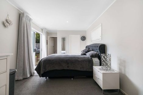 Photo of property in 29 Rewarewa Street, Owhata, Rotorua, 3010