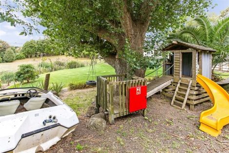 Photo of property in 16 Kaiwaka Road, Waiuku, 2123