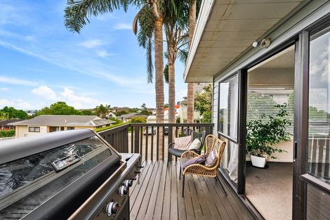 Photo of property in 45 John Dee Crescent, Red Beach, 0932