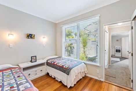 Photo of property in 16 Webber Street, Paraparaumu Beach, Paraparaumu, 5032