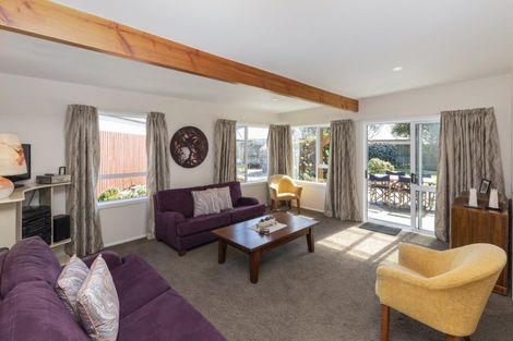 Photo of property in 53 Waitikiri Drive, Parklands, Christchurch, 8083