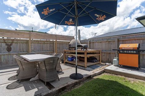 Photo of property in 15d Madison Street, Carterton, 5713