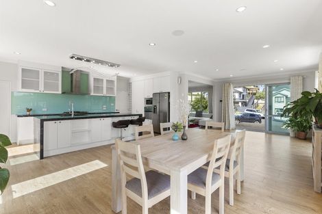 Photo of property in 7 Blewitt Court, Swanson, Auckland, 0614