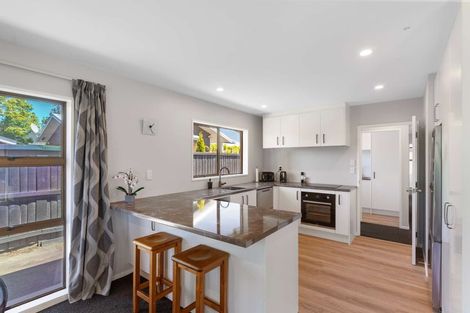 Photo of property in 4 Jacaranda Place, Parklands, Christchurch, 8083