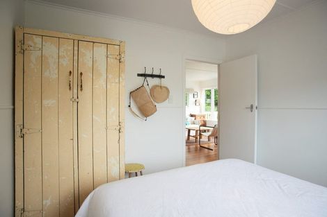 Photo of property in 4 Ocean Beach Road, Tairua, 3508