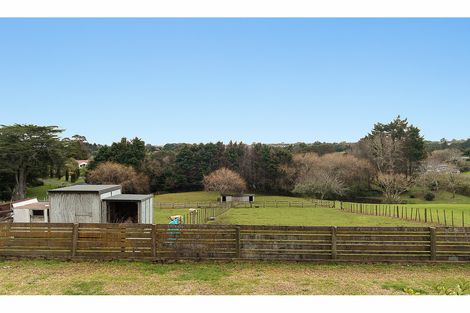 Photo of property in 120 Colombo Road, Waiuku, 2123