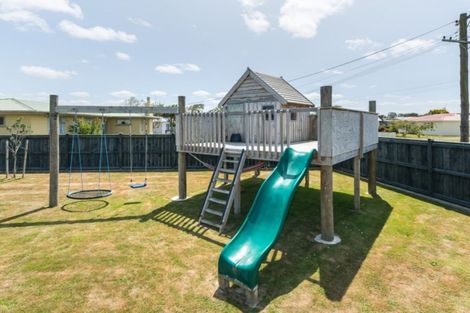 Photo of property in 1 Tamar Street, Rongotea, 4476