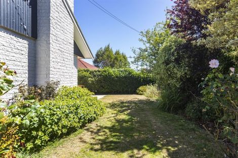 Photo of property in 17 Tuckers Road, Redwood, Christchurch, 8051