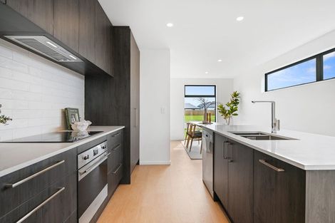 Photo of property in 35 Podocarp Drive, Halswell, 8025