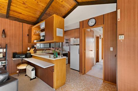 Photo of property in 16 Argyle Place, Arrowtown, 9302