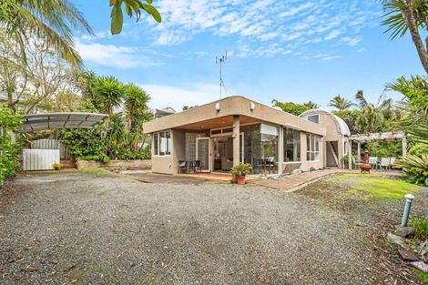 Photo of property in 16a Poplar Road, Stanmore Bay, Whangaparaoa, 0932