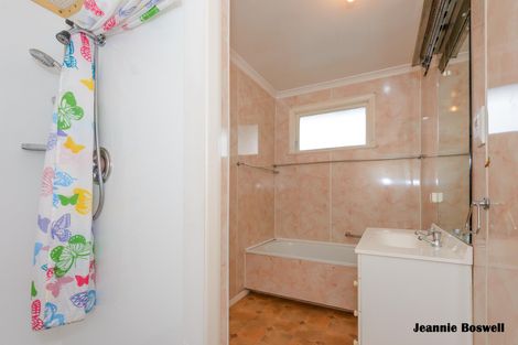 Photo of property in 8 Alexander Street, Awapuni, Palmerston North, 4412