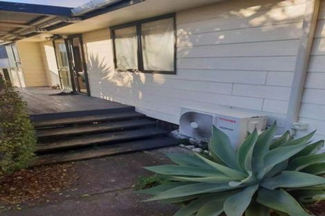 Photo of property in 1/7 Kinvig Place, Ranui, Auckland, 0612