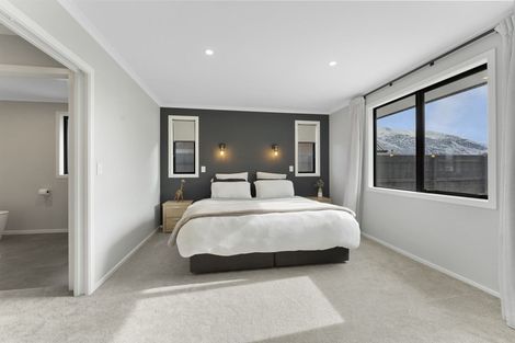 Photo of property in 14 Dingle Street, Lake Hawea, Wanaka, 9382