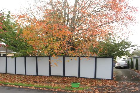 Photo of property in 10 Darren Crescent, Half Moon Bay, Auckland, 2012