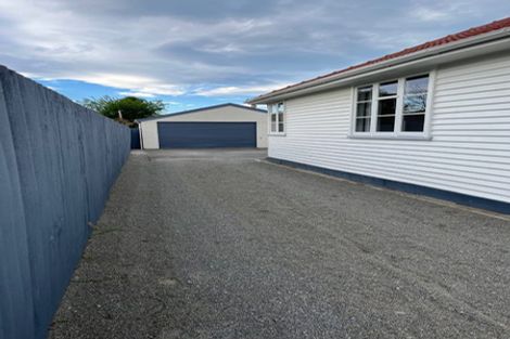 Photo of property in 30 Ealing Street, Redwood, Christchurch, 8051