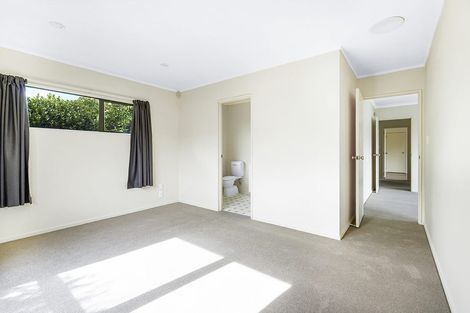 Photo of property in 59 Vardon Road, St Andrews, Hamilton, 3200