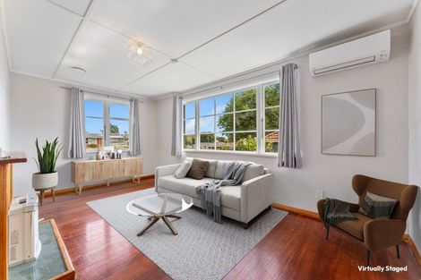 Photo of property in 97 Rangiora Avenue, Roslyn, Palmerston North, 4414