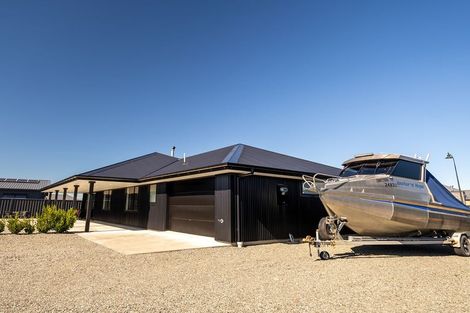 Photo of property in 19 Grandvue Drive, Twizel, 7901