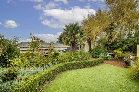 Photo of property in 2 Coleman Terrace, Hospital Hill, Napier, 4110