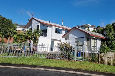Photo of property in 52 Vintage Drive, Henderson, Auckland, 0612