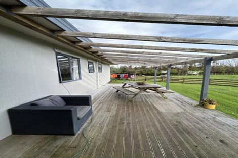 Photo of property in 45 Koputaroa Road, Levin, 5575