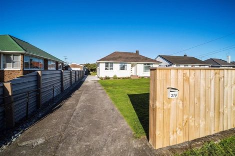 Photo of property in 279 South Road, Hawera, 4610