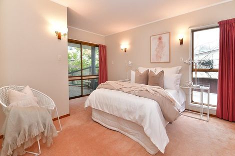 Photo of property in 1/9 Taumata Road, Castor Bay, Auckland, 0620