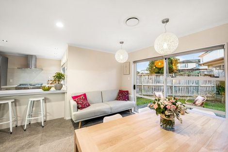 Photo of property in 30 Riviera Drive, Flat Bush, Auckland, 2019
