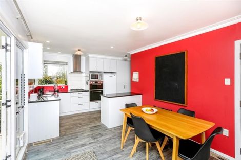 Photo of property in 43c Mangorei Road, Strandon, New Plymouth, 4312